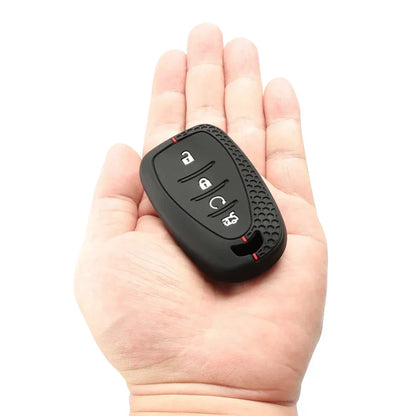 Car key protector is suitable for snow.
